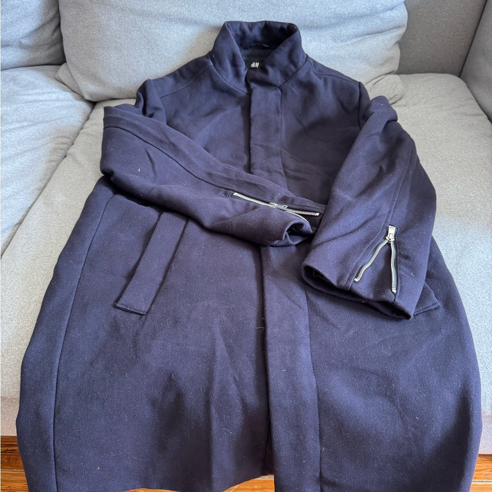 H&M Stylish dark blue Coat with Zipper Details